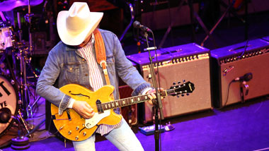 Country concert at the Paradise Theater at Margaritaville Bossier City